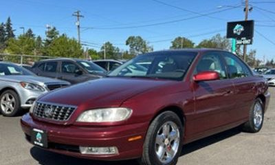 2001 Cadillac Catera Base