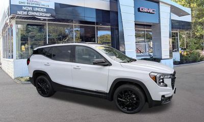 2023 GMC Terrain SLT