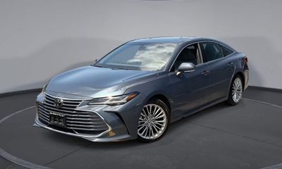 2022 Toyota Avalon Limited