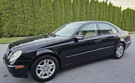 2005 Mercedes-Benz E-Class E320