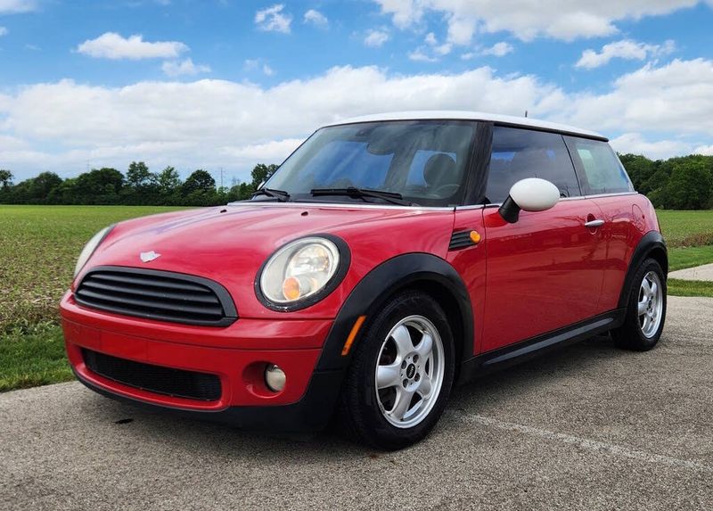 2008 Mini Cooper — a typically priced live listing