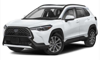 2025 Toyota Corolla Cross XLE