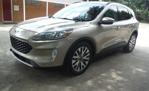 2020 Ford Escape Titanium
