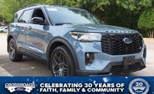 2025 Ford Explorer ST