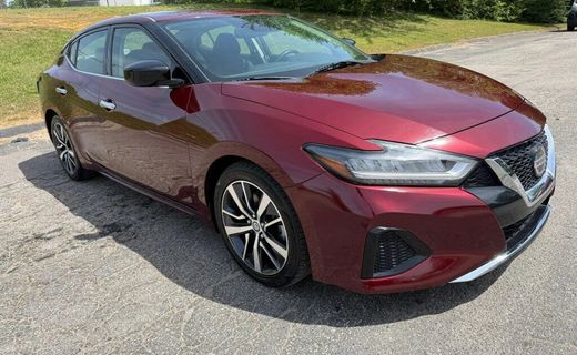 2020 Nissan Maxima S