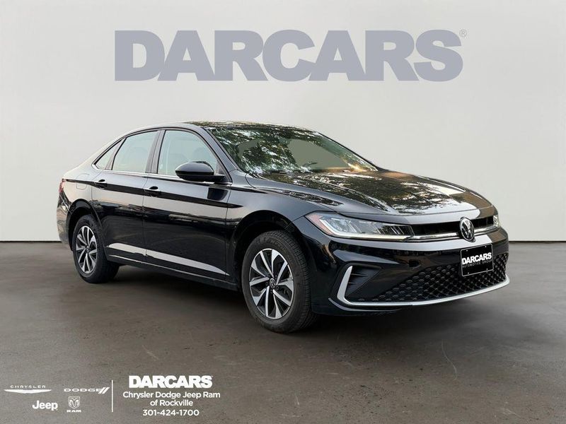 2025 Volkswagen Jetta — a typically priced live listing
