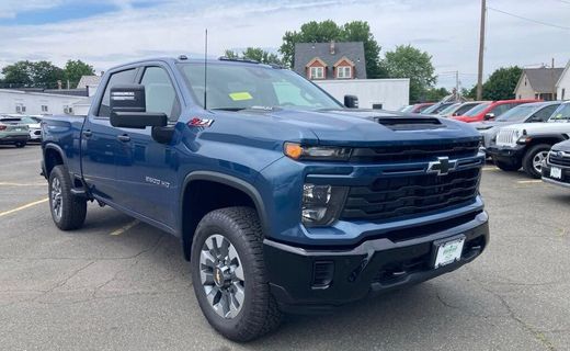 2026 Chevrolet Silverado HD Custom