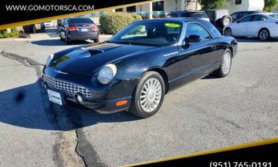 2005 Ford Thunderbird Deluxe