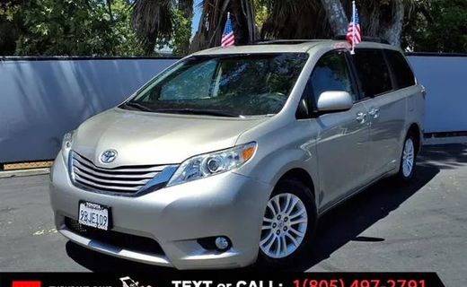 2015 Toyota Sienna XLE