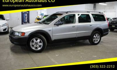 2004 Volvo XC70 Base