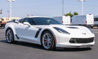 2016 Chevrolet Corvette Standard 1LZ W
