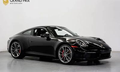 2020 Porsche 911 Carrera S 4S