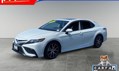 2023 Toyota Camry SE