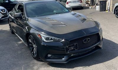 2017 Infiniti Q60 30T Premium Coupe