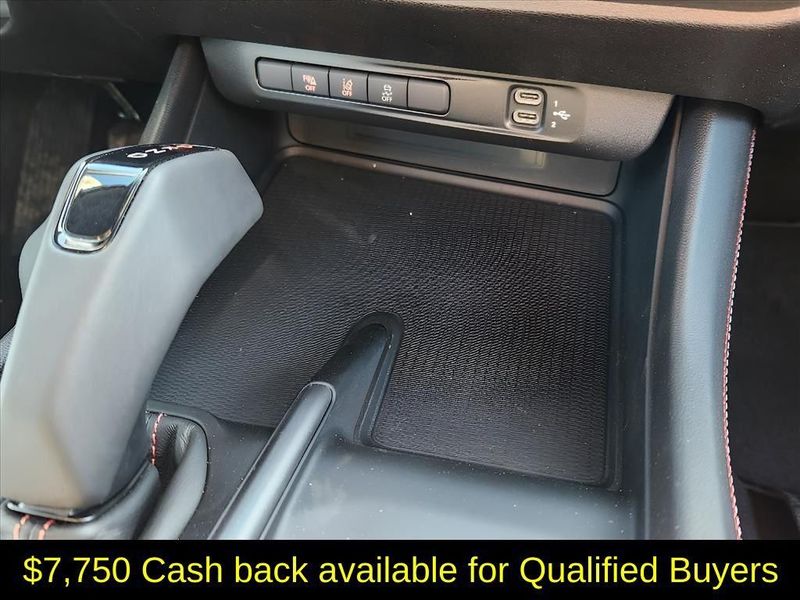 2025 Dodge Charger — a typically priced live listing