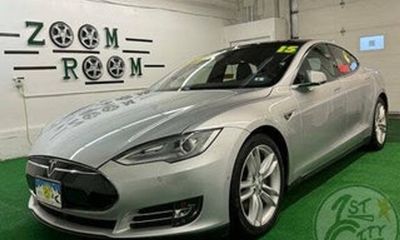 2015 Tesla Model S 85D