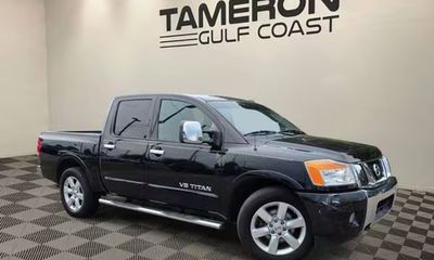 2014 Nissan Titan SV