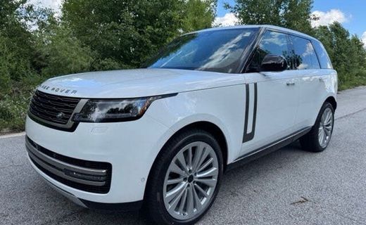 2026 Land Rover Range SE
