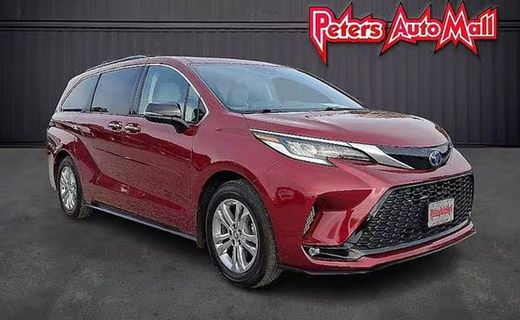 2022 Toyota Sienna XSE