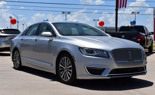 2020 Lincoln MKZ Standard