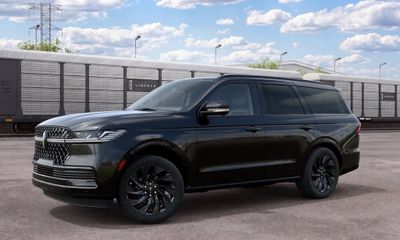 2027 Lincoln Navigator Reserve
