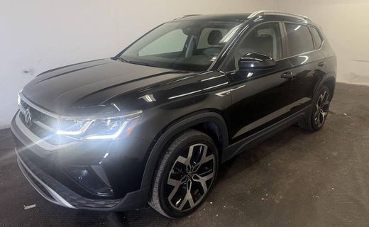 2022 Volkswagen Taos 4MOTION SEL