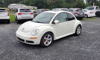 2008 Volkswagen Beetle Triple White Edition