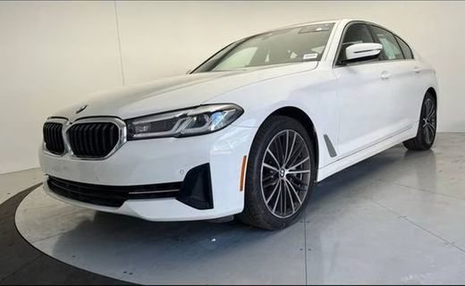 2023 BMW 540I