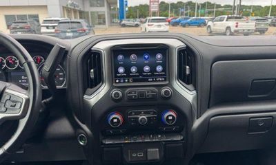 2022 Chevrolet Silverado LTD RST