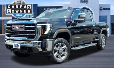 2025 GMC Sierra HD SLT