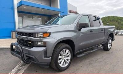 2021 Chevrolet Silverado Custom