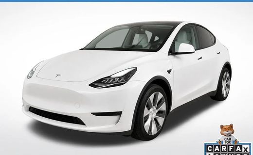 2023 Tesla Model Y Long Range