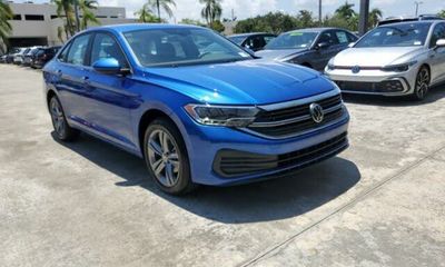 2023 Volkswagen Jetta SE