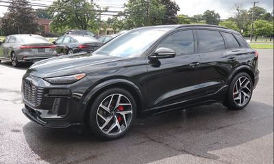 2025 Audi SQ6 E Tron Quattro
