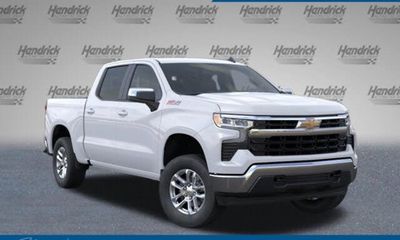 2026 Chevrolet Silverado LT