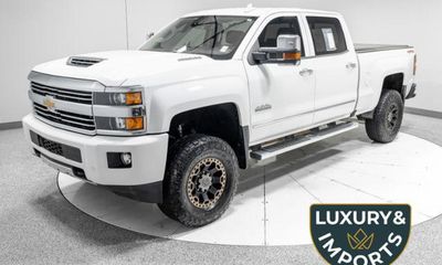 2017 Chevrolet Silverado High Country