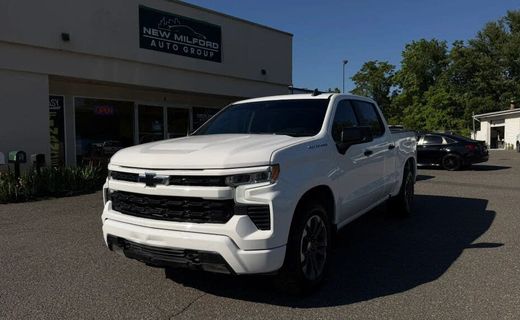 2022 Chevrolet Silverado RST