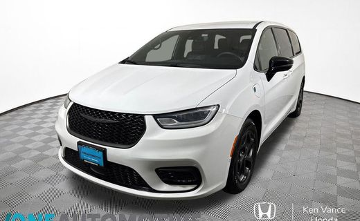 2024 Chrysler Pacifica Select