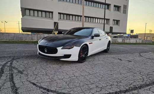 2014 Maserati Quattroporte Essence