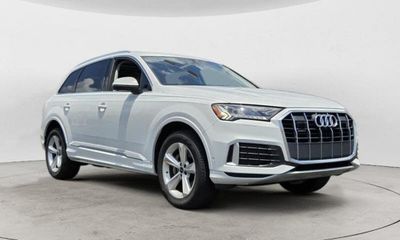 2024 Audi Q7 Quattro Premium Plus
