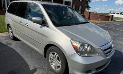 2005 Honda Odyssey With Leather