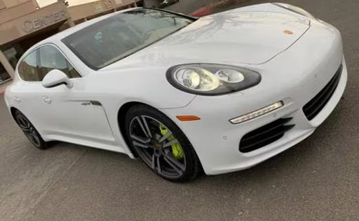 2015 Porsche Panamera S
