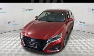 2023 Nissan Altima SV