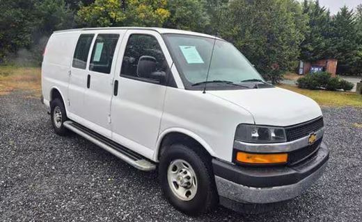 2023 Chevrolet Express 2500