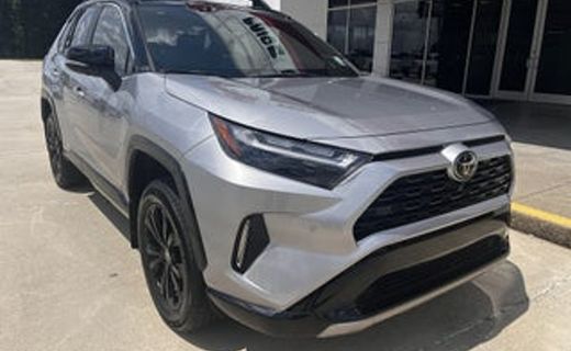 2025 Toyota RAV4 XSE