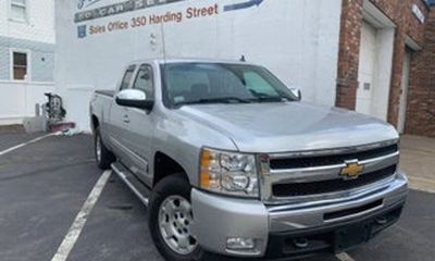 2009 Chevrolet Silverado LS