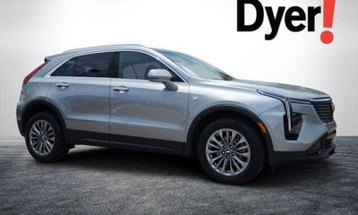 2025 Cadillac XT4 Premium Luxury