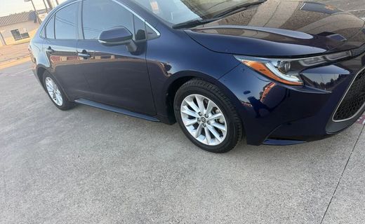 2020 Toyota Corolla XLE