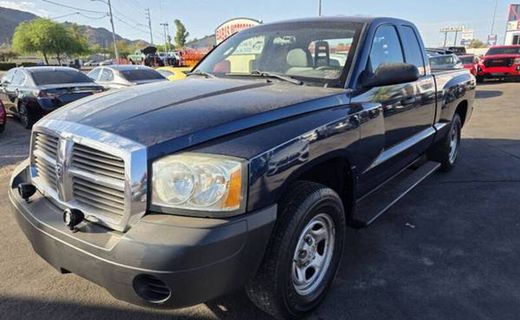 2005 Dodge Dakota ST