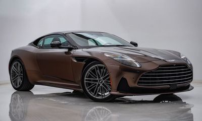 2024 Aston Martin DB12